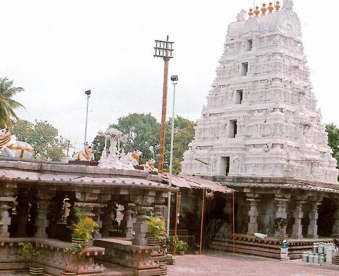 Srisailam temple; Legends, Architecture & Timings